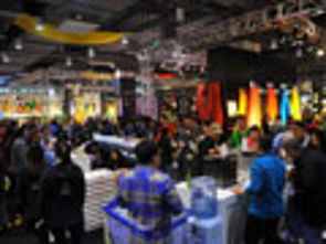 户外行业动态 运动趋势、品牌创新与销售渠道变革