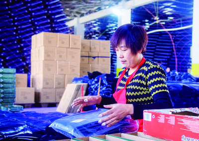 春意渐浓户外用品销售迎来旺季